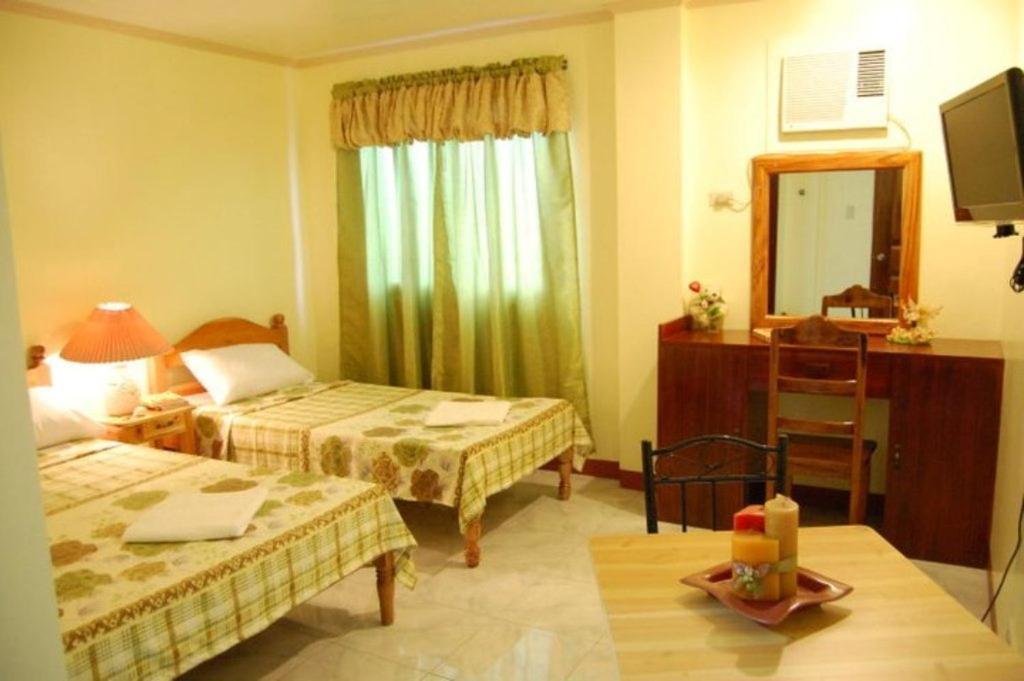 Balayong Pension Puerto Princesa Quarto foto